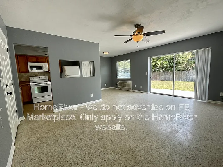 211 S Fernwood Ave — Photo 3