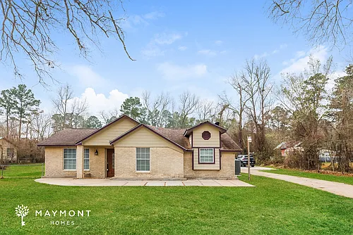23542 Laura Ln Photo 1