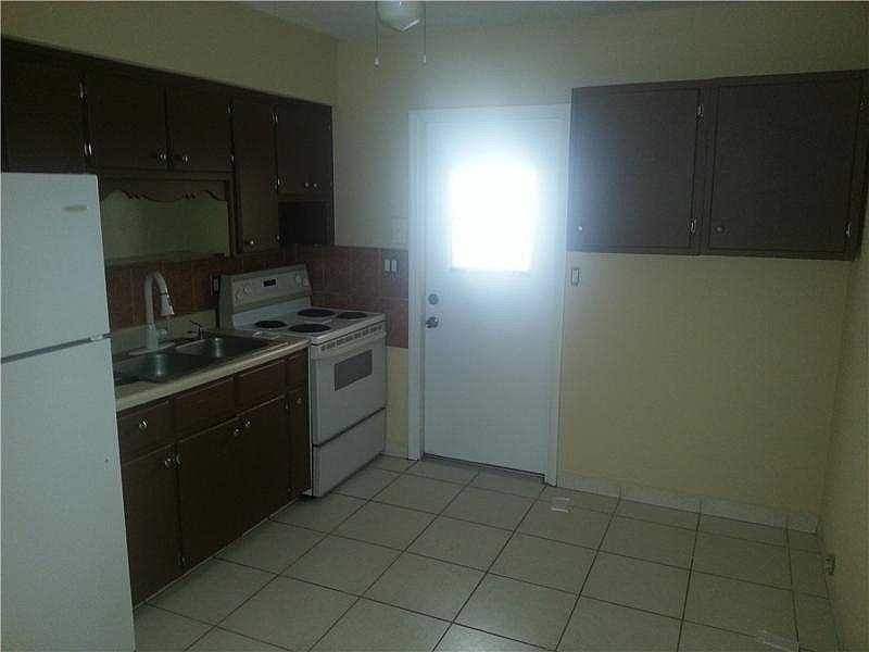 1st image of 502 NE 23rd St