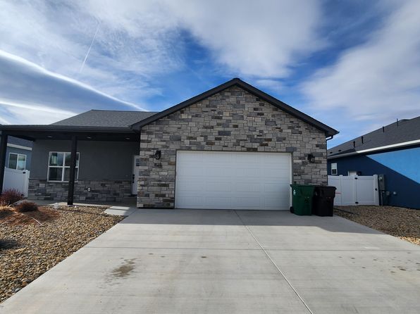 829 Pilot Knob Ave