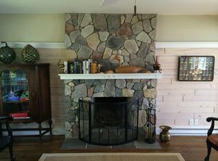 2177 S Lakeshore Dr, Ludington, MI 49431