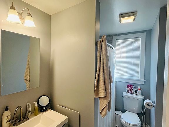 3rd image of 275 S Allen St #1