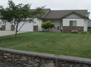 2720 W Falling Star Loop, Post Falls, ID 83854