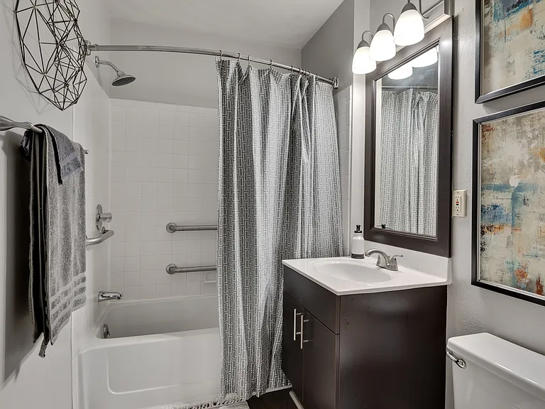 Lake Lynn Reserve Apartments — Photo 48