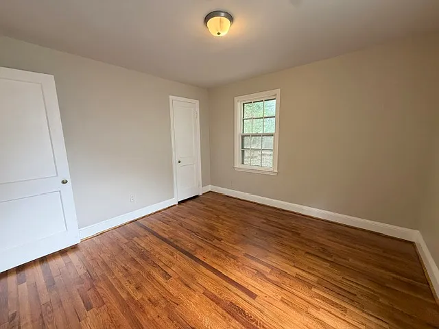 1505 Park Ave — Photo 9