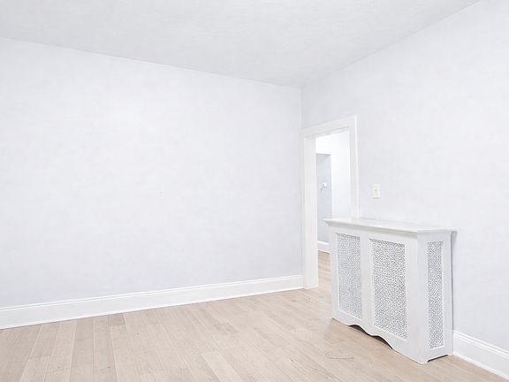3rd image of 23 Deering Rd #2