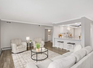 8441 Irwin Rd APT 103, Bloomington, MN 55437