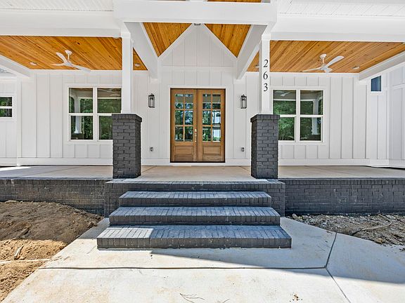2nd image of 263 Killian Point Rd