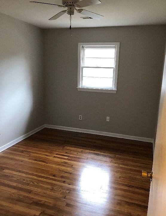 2nd image of 5471 Attaway St