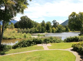 124 Gold River Ln, Grants Pass, OR 97527