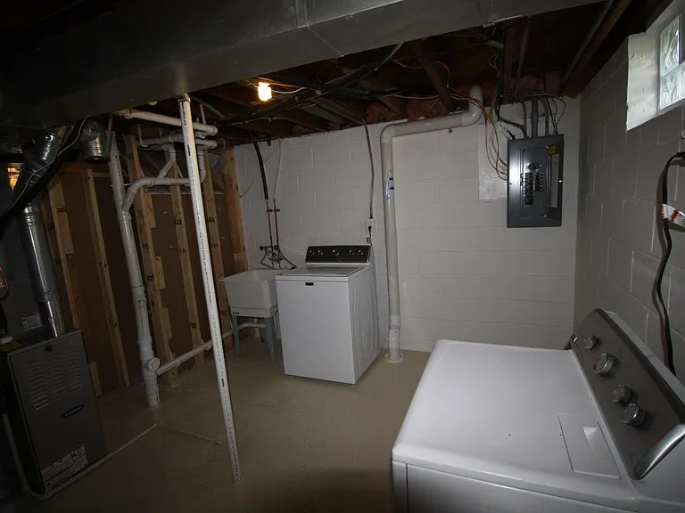 3844 Van Buren St NE — Photo 21