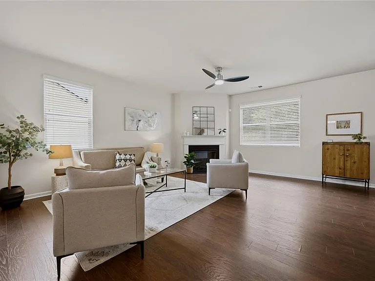 3110 Boxwood Xing — Photo 4