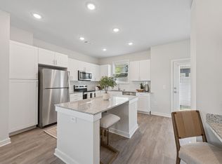 240 Baxley Ln #1, Hendersonville, NC 28792