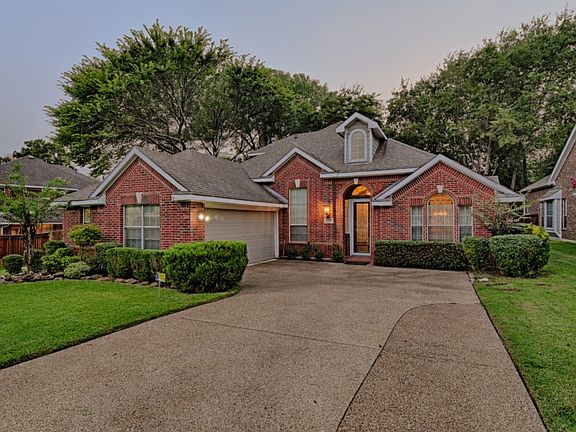 2nd image of 3707 Boxwood Dr
