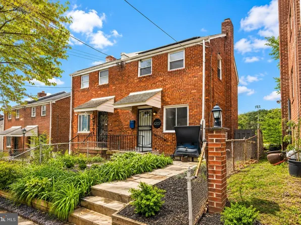 4207 Hildreth St SE, Washington, DC 20019