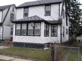 12227 Benton St, Springfield Gardens, NY 11413