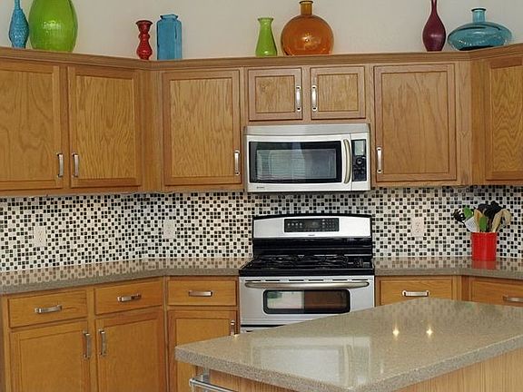 3rd image of 1523 Bergamont Dr