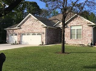 111 Bair Dr, Carl Junction, MO 64834