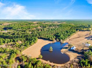 18 Weatherby Ln, Poplarville, MS 39470