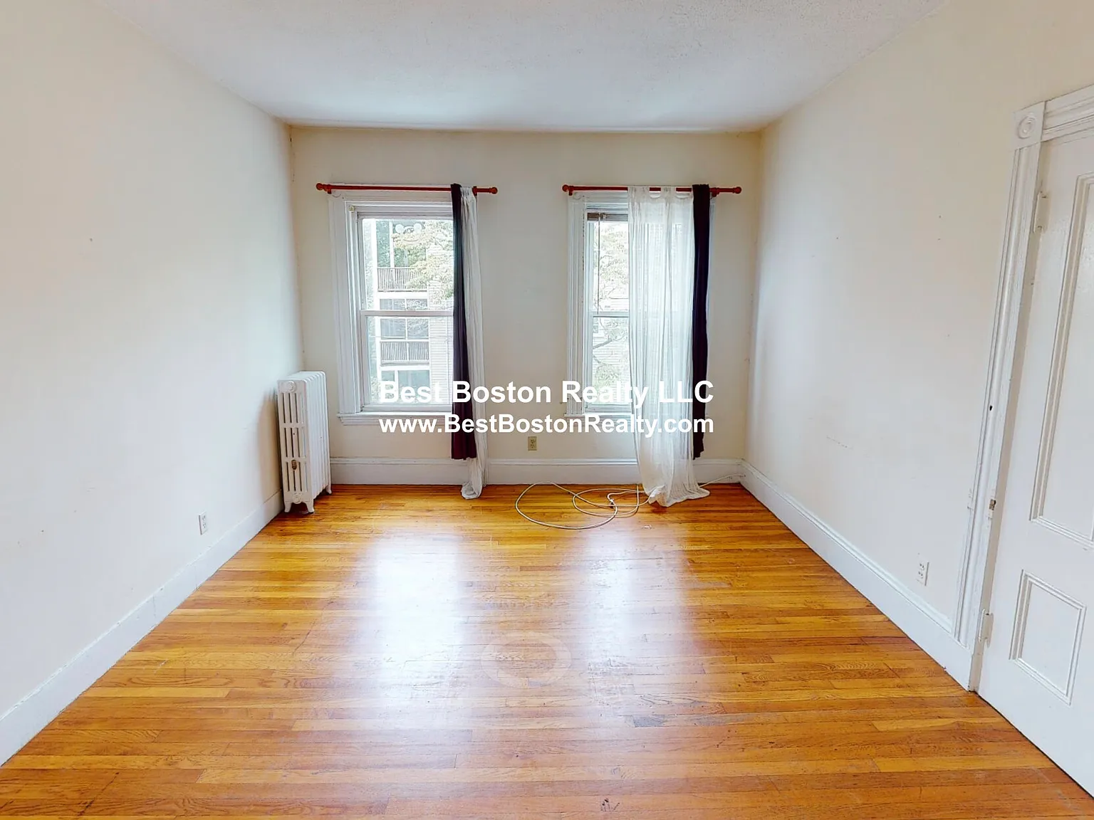 4 bed, 2.0 bath, $4,600 — Photo 4