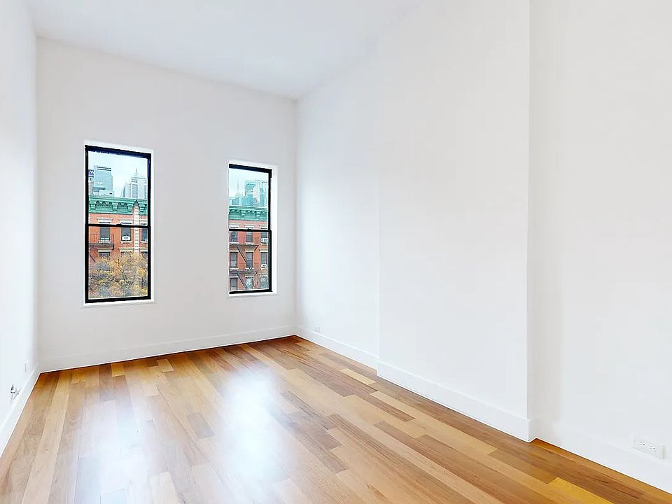 1st image of 659 10th Ave #4B