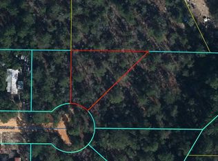 Red Magnolia Ln, Defuniak Springs, FL 32433