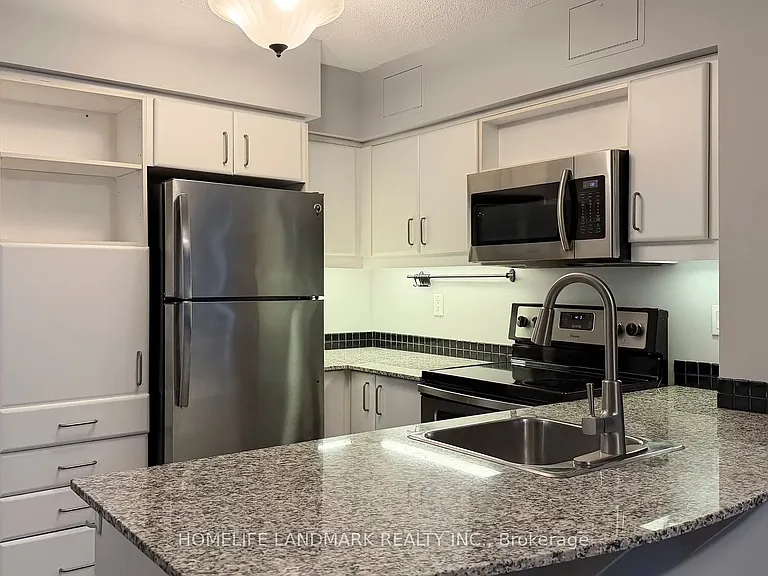 33 Sheppard Ave E #1105 — Photo 11