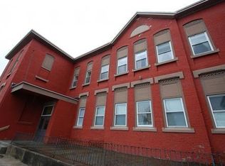 366 4th Ave APT 4, Troy, NY 12182