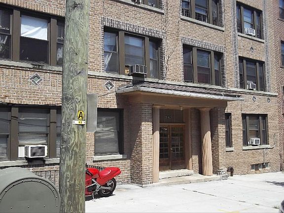 2nd image of 245 McLean Ave