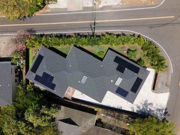 75-5726 Lamaokeola St, Kailua Kona, HI 96740
