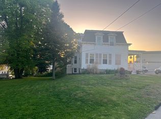 49 Stafford Rd, Fall River, MA 02721