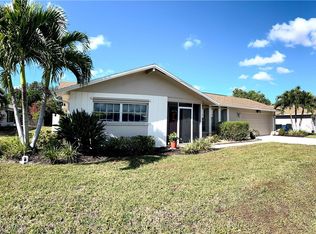 1406 S Larkwood Sq, Fort Myers, FL 33919