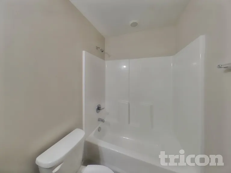 1430 Sandra Dr — Photo 16