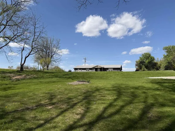 8295 State Road 133 Road, Potosi, WI 53820