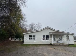 354 Poplar St #A, Soddy Daisy, TN 37379