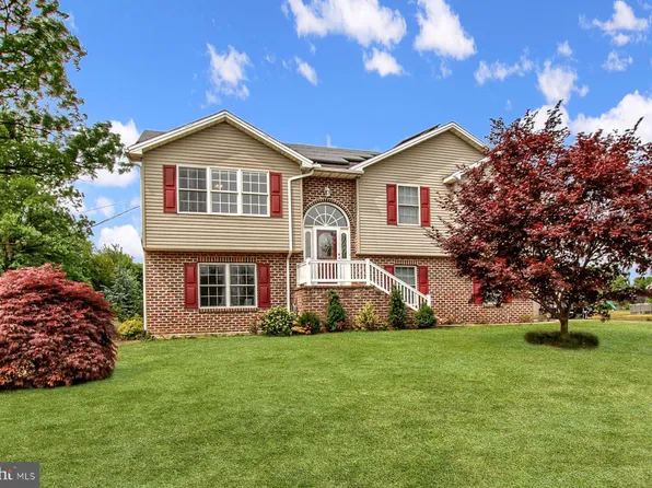 192 Goodyear Rd, Carlisle, PA 17015