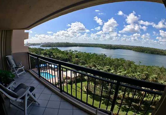 Home For Sale In La Fontana