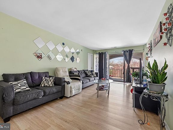 3rd image of 452 Girard St #356