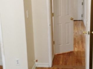 2345 31st Ave #3R, Astoria, NY 11106