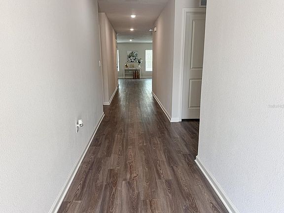 3rd image of 15949 SW 55th Avenue Rd