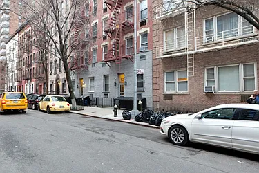 Rented by Optimar International Realty