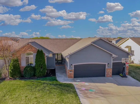 603 W Fieldstone Ct, Andover, KS 67002