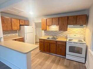229 W Main St APT 2, Mechanicsburg, PA
