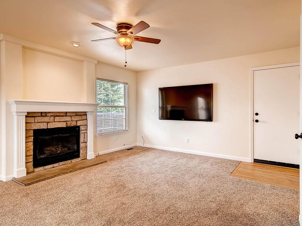 2nd image of 12789 Yates Cir