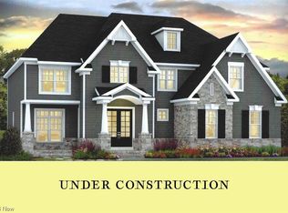 32625 Diamondhead Dr, Avon Lake, OH 44012