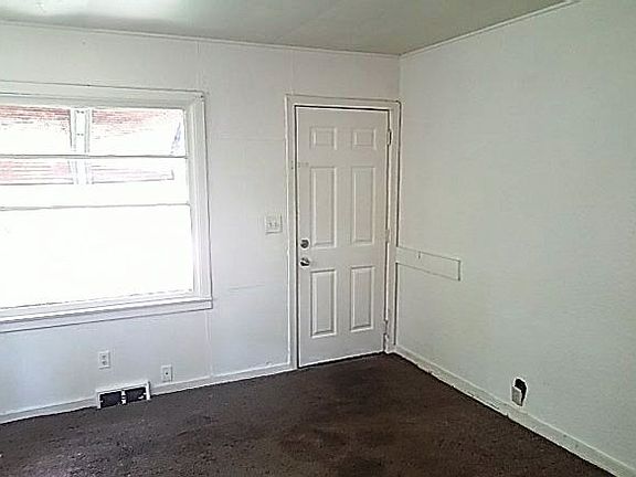 2nd image of 704 S Greenview Ave