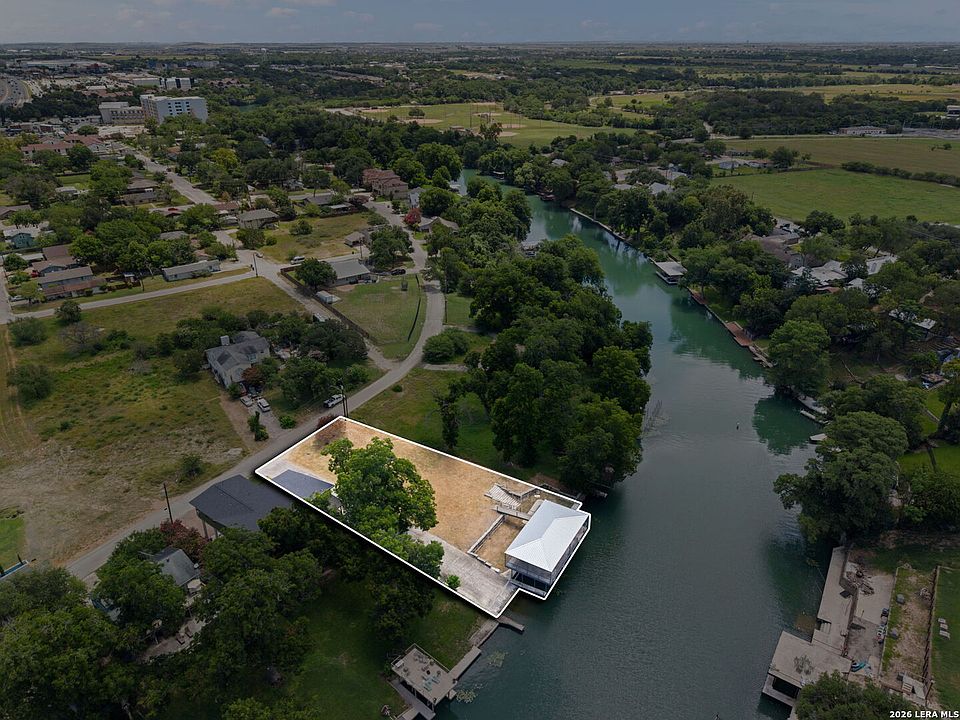 1st image of 240 Rio Dr LOT 11