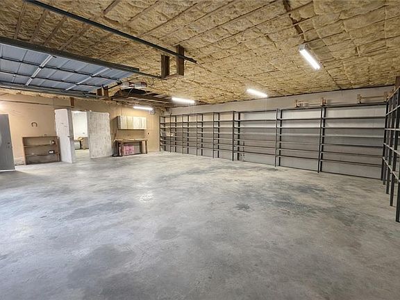 5th image of 170 NE 1011th Rd