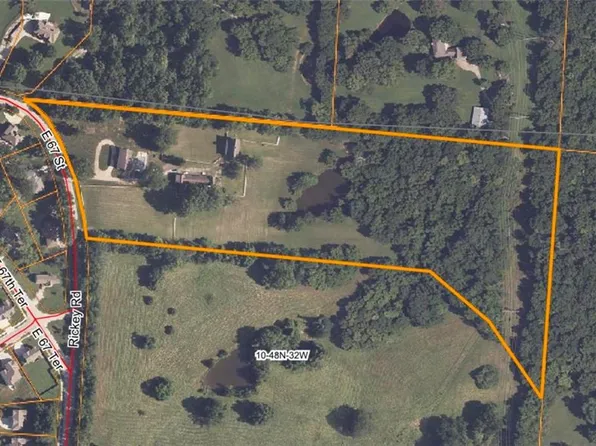 6701 Rickey Rd, Kansas City, MO 64133