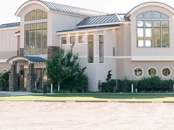 1350 W Woodin Avenue #E-14, Chelan, WA 98816